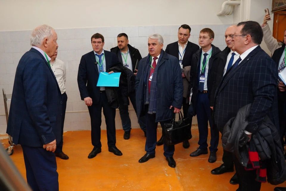 Вопросы развития дорожной отрасли обсуждают в эти дни на Отраслевом форуме в Воронеже Вопросы развития дорожной отрасли обсуждают в эти дни на Отраслевом форуме в Воронеже