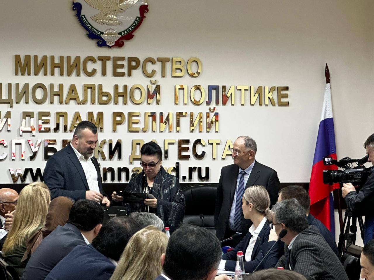 В Дагестане представили патриотический проект «Азбука Победы», посвящённый 80-летию Великой Победы В Дагестане представили патриотический проект «Азбука Победы», посвящённый 80-летию Великой Победы