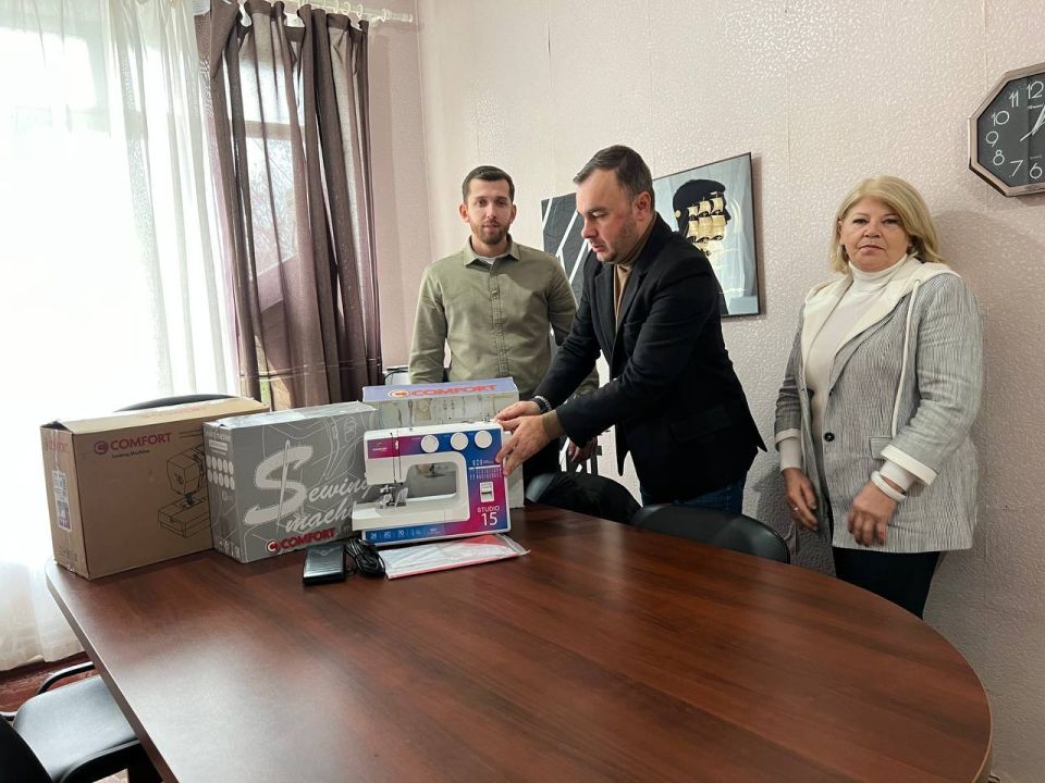 Работа муниципального депутата - не привилегия, а особая ответственность! ( Д.Медведев) Работа муниципального депутата - не привилегия, а особая ответственность! ( Д.Медведев)