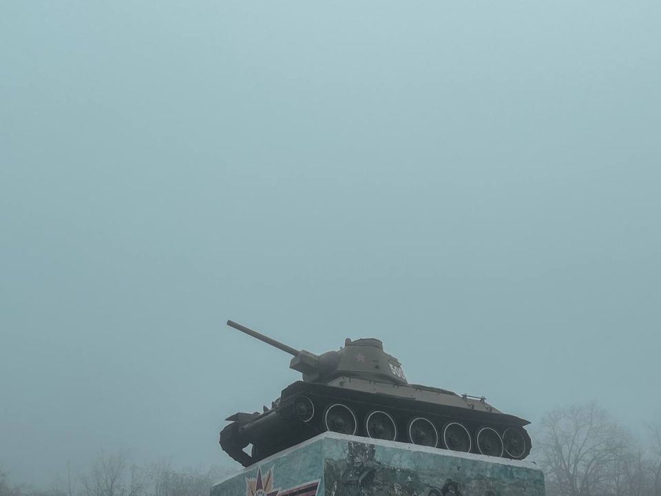 Насладись последними туманными буднями этой осени Насладись последними туманными буднями этой осени