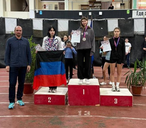 Евгений Ширшов: Первый день Всероссийских соревнований в Ростове-на-Дону памяти А.А. Стрельцова стал по-настоящему успешным для нашей сборной! Команда легкоатлетов Донецкой Народной Республики показала отличные результаты... Евгений Ширшов: Первый день Всероссийских соревнований в Ростове-на-Дону памяти А.А. Стрельцова стал по-настоящему успешным для нашей сборной! Команда легкоатлетов Донецкой Народной Республики показала отличные результаты...