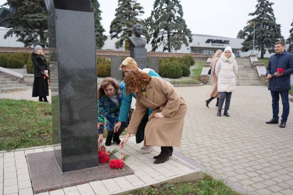 ������ ��������: ������� ��������� ������: �� ������ � � ���������