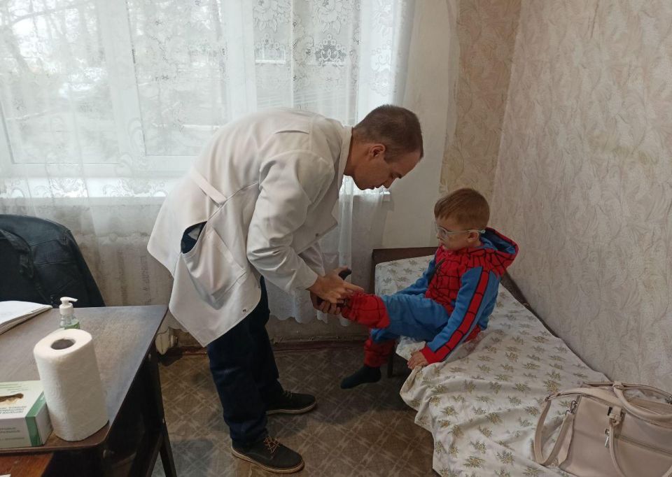 Мультидисциплинарная бригада детских специалистов в Амвросиевском ЦПМСП Мультидисциплинарная бригада детских специалистов в Амвросиевском ЦПМСП
