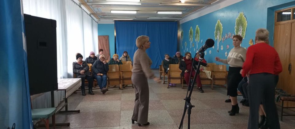 Зачатовский СДК совместно с Зачатовской библиотекой ко Дню Матери провели вечер отдыха "Святая должность на земле" Зачатовский СДК совместно с Зачатовской библиотекой ко Дню Матери провели вечер отдыха "Святая должность на земле"