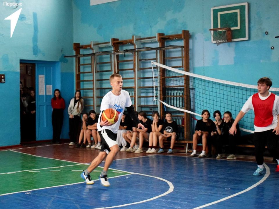 Любите играть?. Завершился яркий и насыщенный муниципальный турнир школьной баскетбольной лиги! Спасибо всем участникам и болельщикам за яркие эмоции и незабываемые моменты! Вы показали настоящий класс и сделали этот турнир... Любите играть?. Завершился яркий и насыщенный муниципальный турнир школьной баскетбольной лиги! Спасибо всем участникам и болельщикам за яркие эмоции и незабываемые моменты! Вы показали настоящий класс и сделали этот турнир...