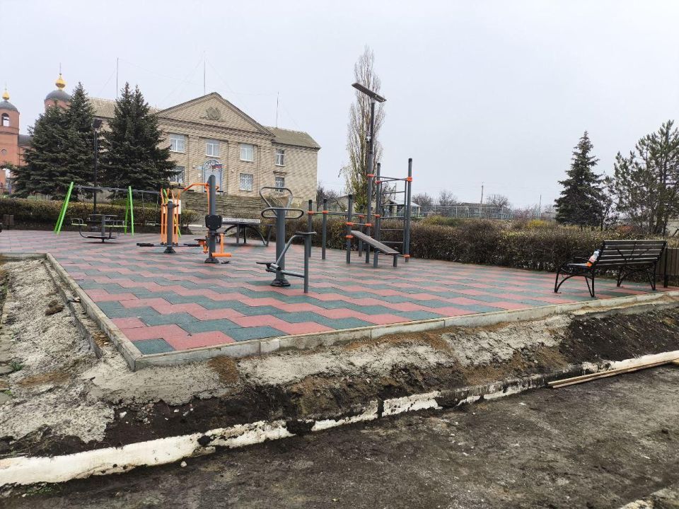 Николай Михайлов: В селе Стыла Старобешевского округа завершены работы по обустройству детской игровой площадки Николай Михайлов: В селе Стыла Старобешевского округа завершены работы по обустройству детской игровой площадки