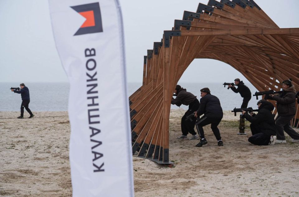 День «Калашникова» на съезде Народной Дружины ДНР в Бердянске День «Калашникова» на съезде Народной Дружины ДНР в Бердянске
