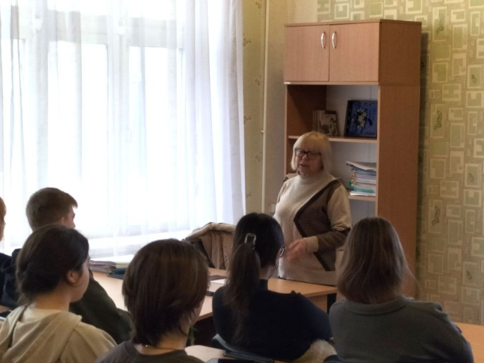Информационная беседа. 1 декабря проводится Всемирный день борьбы со СПИДом Информационная беседа. 1 декабря проводится Всемирный день борьбы со СПИДом
