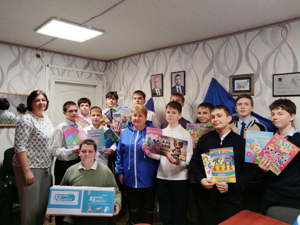 В Кировском подходит к завершению акция «Коробка храбрости» В Кировском подходит к завершению акция «Коробка храбрости»