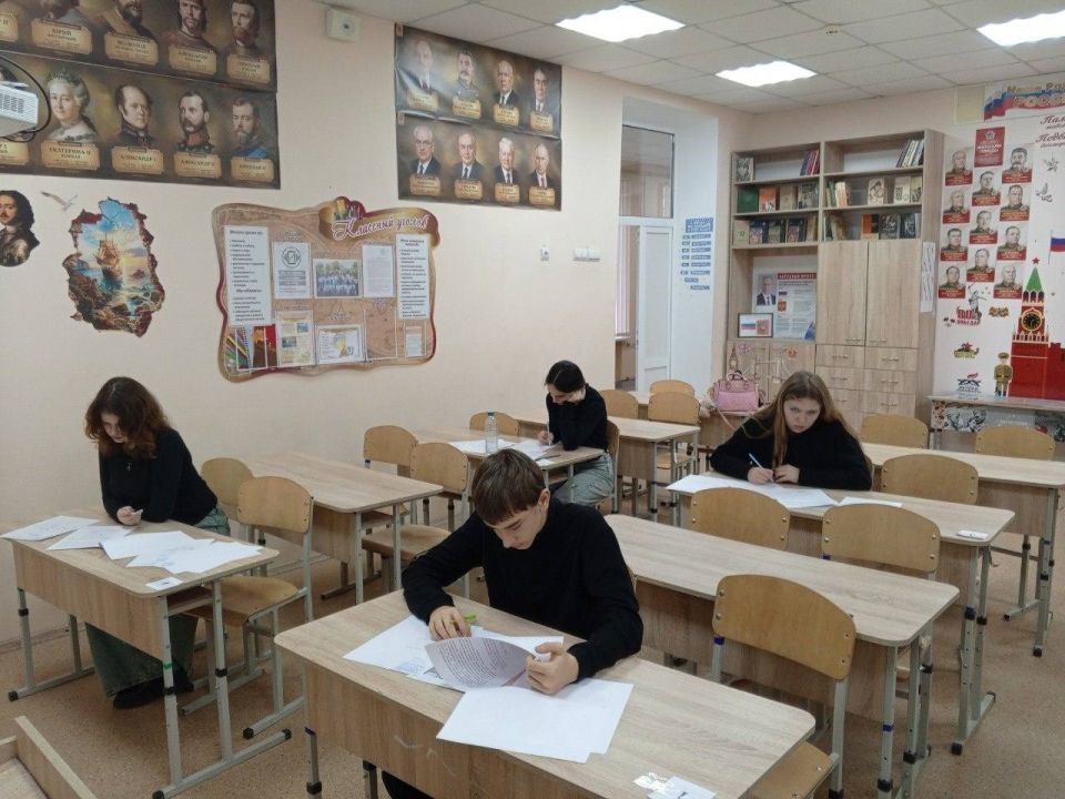 В Мангушском муниципальном округе успешно прошел муниципальный этап Всероссийской олимпиады школьников по физике В Мангушском муниципальном округе успешно прошел муниципальный этап Всероссийской олимпиады школьников по физике