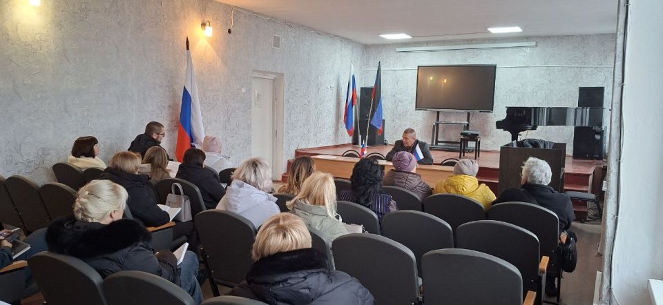 Денис Зубов: Аппаратное совещание в городском округе Иловайск Денис Зубов: Аппаратное совещание в городском округе Иловайск