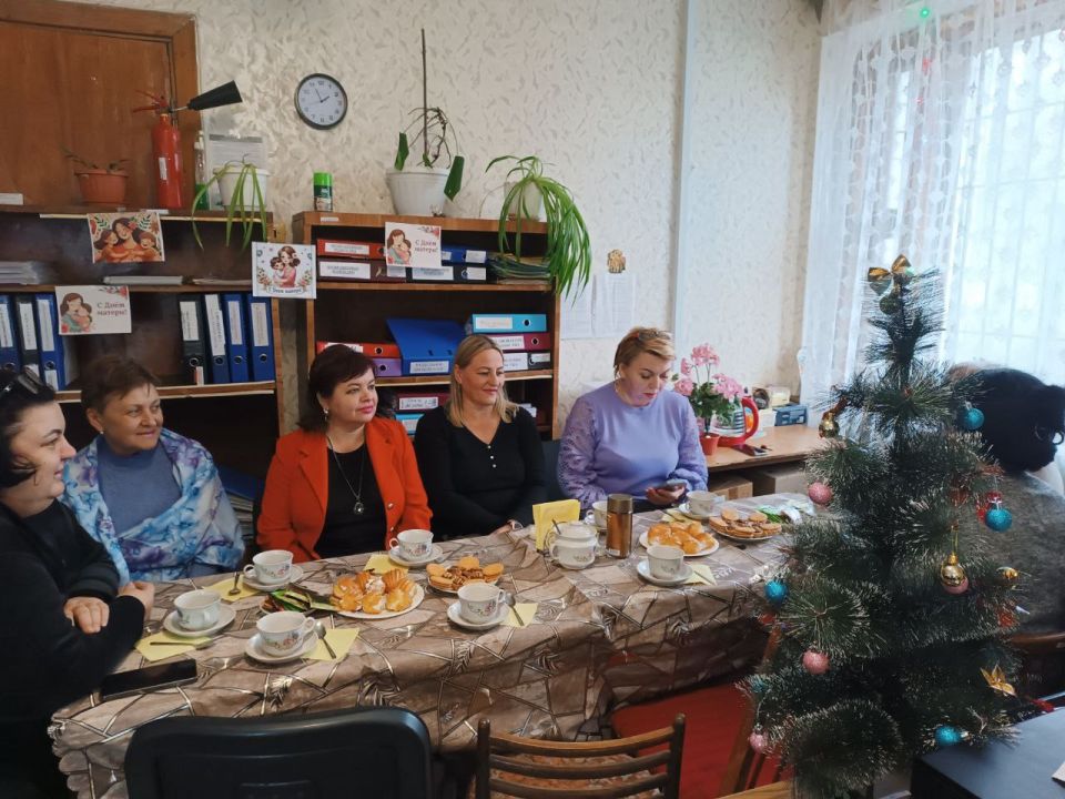 День Матери в Харцызске: Сердца, полные любви и заботы! День Матери в Харцызске: Сердца, полные любви и заботы!