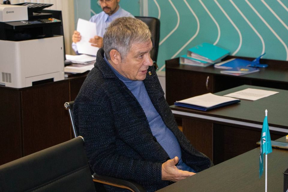 Работаем с обращениями граждан Работаем с обращениями граждан
