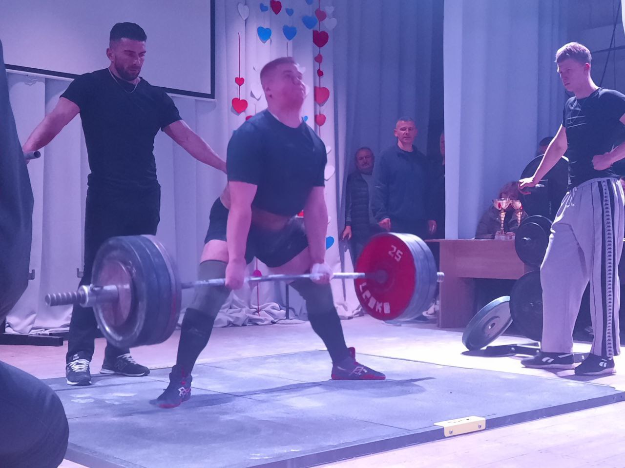 Открытое первенство по пауэрлифтингу в Мангуше!