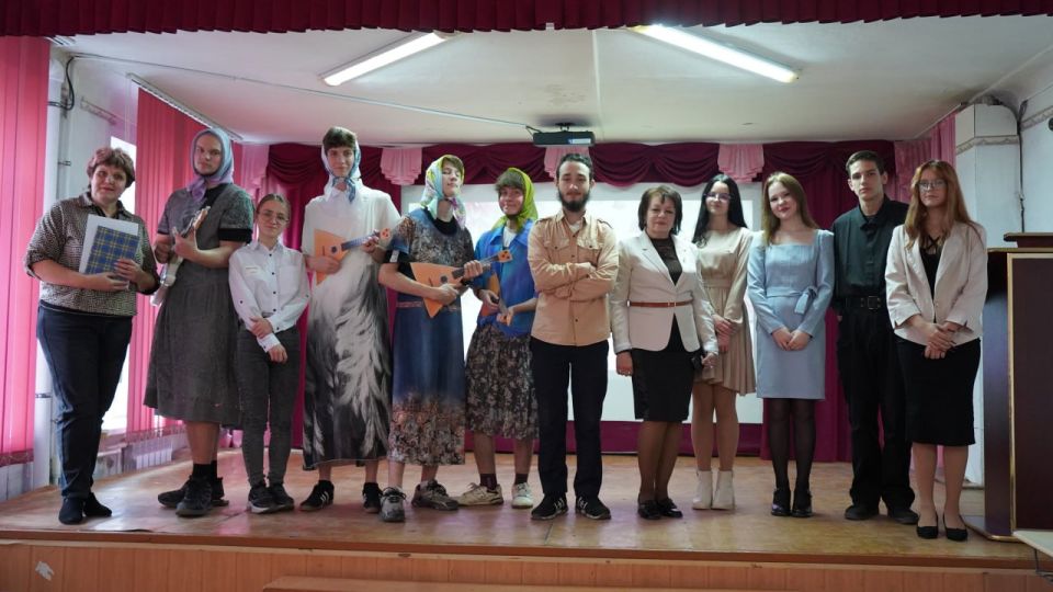 Тепло сердец для наших милых мам Тепло сердец для наших милых мам