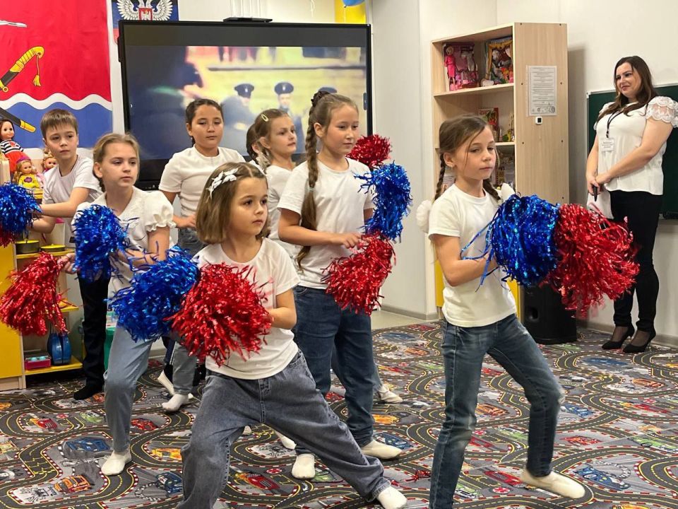 Василий Овчаров: Сегодня, 2 декабря, совместно с нашими уважаемыми гостями, принял участие в торжественном открытии обновленного детского сада в селе Безыменное Василий Овчаров: Сегодня, 2 декабря, совместно с нашими уважаемыми гостями, принял участие в торжественном открытии обновленного детского сада в селе Безыменное