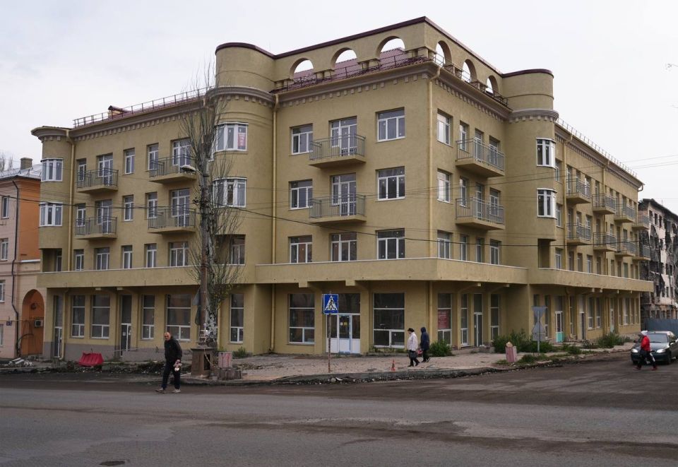 Здания времен Российской империи, уникальная лепнина и завораживающая архитектура: как выглядит восстанавливаемый исторический центр Мариуполя Здания времен Российской империи, уникальная лепнина и завораживающая архитектура: как выглядит восстанавливаемый исторический центр Мариуполя