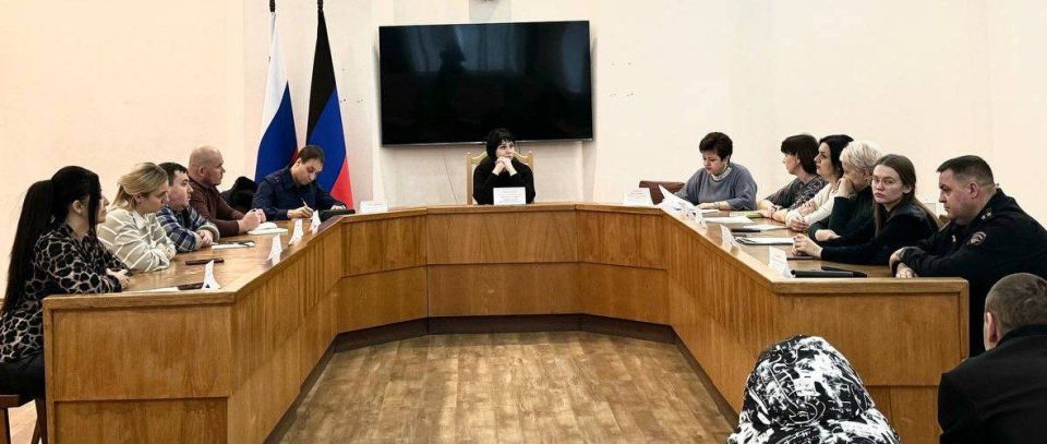 Полицейские задержали жительницу Старобешевского м.о. за кражу