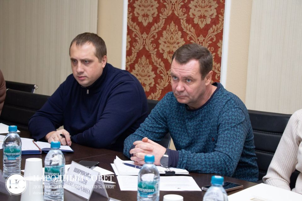 Вопросы урегулирования пассажироперевозок обсудили в Народном Совете Вопросы урегулирования пассажироперевозок обсудили в Народном Совете