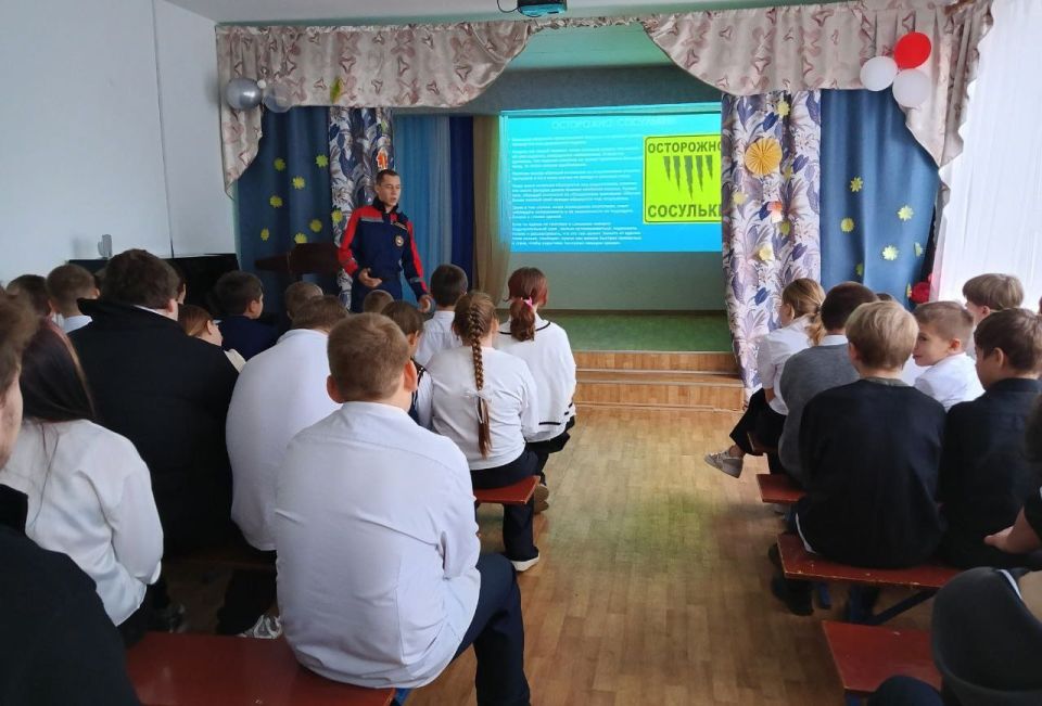 Продолжаем серию профилактических занятий накануне зимы Продолжаем серию профилактических занятий накануне зимы