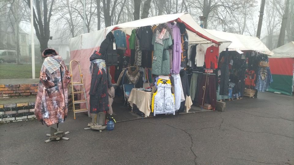 В рамках партийного проекта «Предпринимательство» партии «Единая Россия» администрацией Волновахского муниципального округа при содействии участников выставочно-ярмарочной деятельности (г. Симферополь, Республика Крым) на... В рамках партийного проекта «Предпринимательство» партии «Единая Россия» администрацией Волновахского муниципального округа при содействии участников выставочно-ярмарочной деятельности (г. Симферополь, Республика Крым) на...