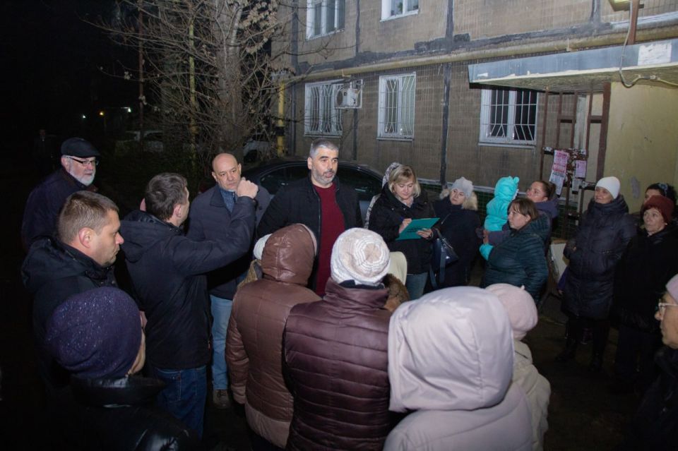 Алексей Дорофеев: График на бумаге против засухи в кранах Алексей Дорофеев: График на бумаге против засухи в кранах