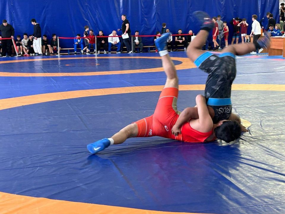 ������� ������: �� �������� ����� ����� ���������� ������� ������� ����� � ���������� �������������: � �����-���������� ������ XXI ������������� ������������ �� �����-������� ������ ����� ������ �� 16 ��� ������ ��� �.�....