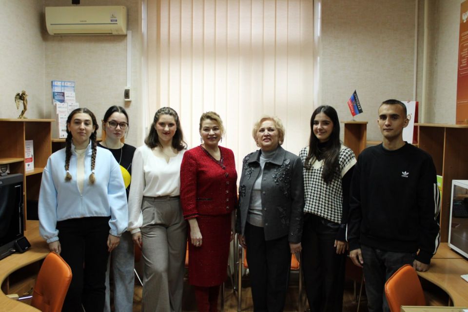 В ДонГУ открыли Научно-исследовательскую лабораторию «СТАРЛАБ» В ДонГУ открыли Научно-исследовательскую лабораторию «СТАРЛАБ»
