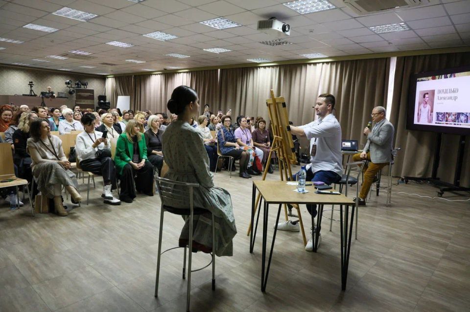 Директор Центра славянской культуры принял участие во Всероссийской конференции специалистов инклюзивных творческих лабораторий Директор Центра славянской культуры принял участие во Всероссийской конференции специалистов инклюзивных творческих лабораторий