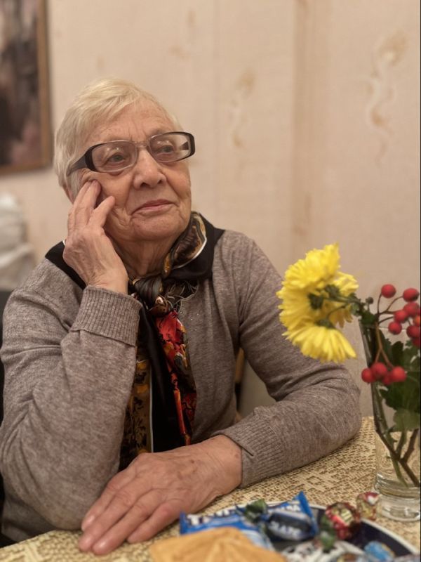 В Центре социального обслуживания населения Ленинского района города Донецка прошло чаепитие «Доброе сердце – особым людям», посвященное Международному дню инвалидов В Центре социального обслуживания населения Ленинского района города Донецка прошло чаепитие «Доброе сердце – особым людям», посвященное Международному дню инвалидов