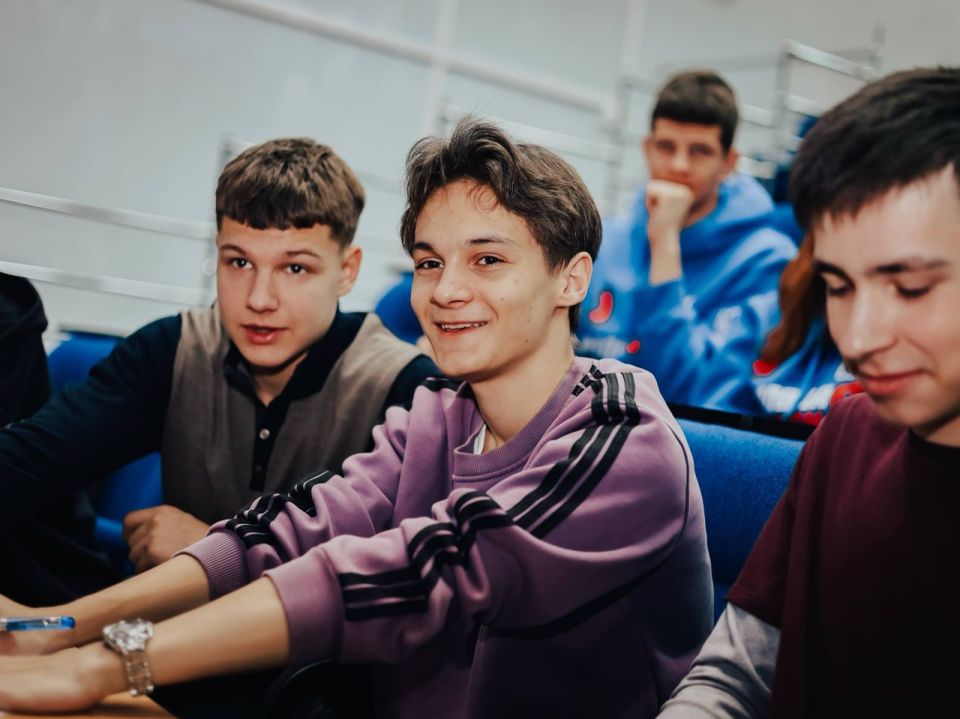 Защита от экстремизма: стратегия безопасности молодёжи Защита от экстремизма: стратегия безопасности молодёжи