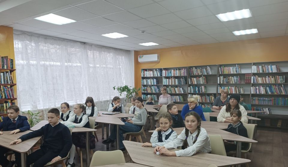 В Кировской библиотеке прошло мероприятие к Международному дню инвалидов В Кировской библиотеке прошло мероприятие к Международному дню инвалидов