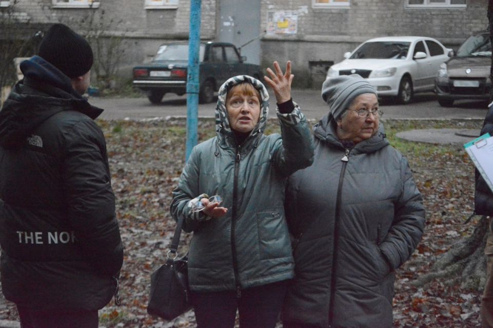 Алексей Дорофеев взял в работу обращение жителей дома на Киевском проспекте Донецка Алексей Дорофеев взял в работу обращение жителей дома на Киевском проспекте Донецка