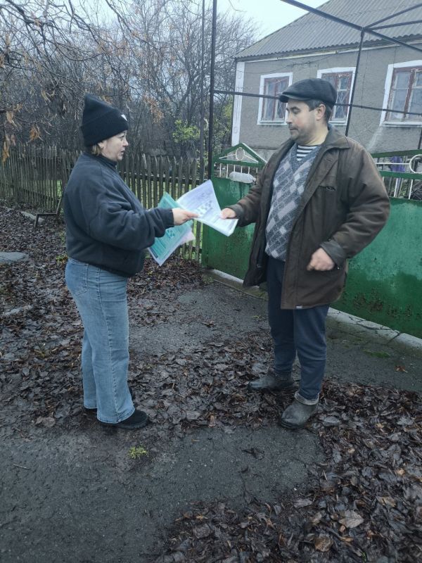 Заведующие Мичуринским ФАПом и Богдановским ФП провели план мероприятий с целью профилактики бешенства в с.Мичурино Заведующие Мичуринским ФАПом и Богдановским ФП провели план мероприятий с целью профилактики бешенства в с.Мичурино