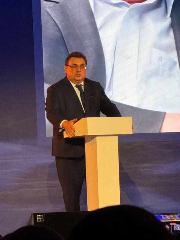 ������ ����: ������ �.�. �������� ����� �����