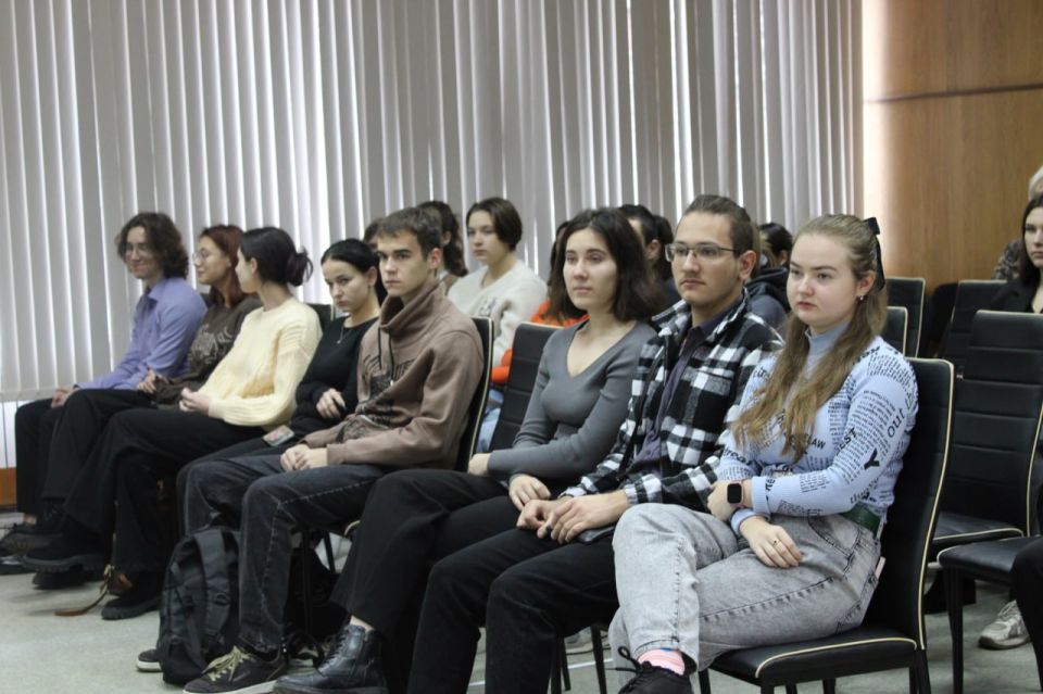 � ����� ������ �������������� ����, ����������� ������� � �������� ��������� ������