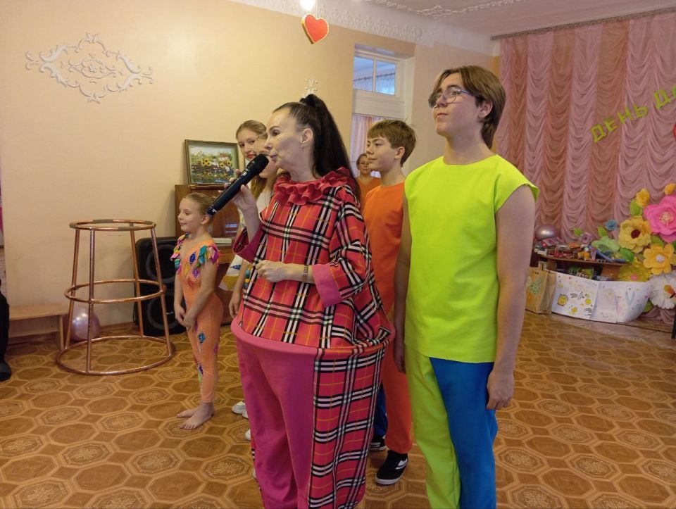 «ТЕПЛО СЕРДЕЦ МЫ ДАРИМ ВАМ» «ТЕПЛО СЕРДЕЦ МЫ ДАРИМ ВАМ»