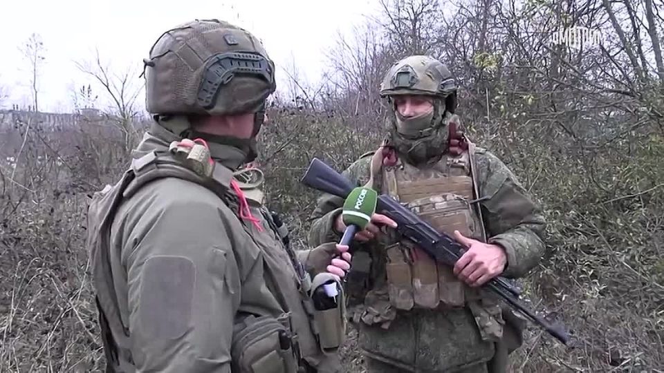 11111"Говорят: "Хорошо, что русские пришли": бойцы армии России рассказали, как освобождали Доброполье в Запорожской области и встречали мирное население