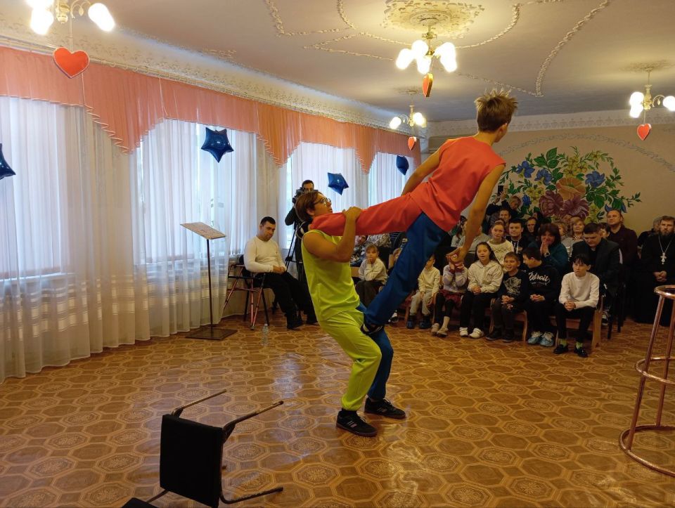 «ТЕПЛО СЕРДЕЦ МЫ ДАРИМ ВАМ» «ТЕПЛО СЕРДЕЦ МЫ ДАРИМ ВАМ»
