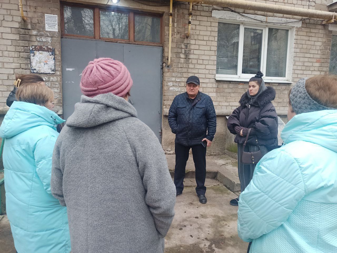 Валентин Левченко: Провел встречу с активом многоквартирного дома №3 в переулке Россини