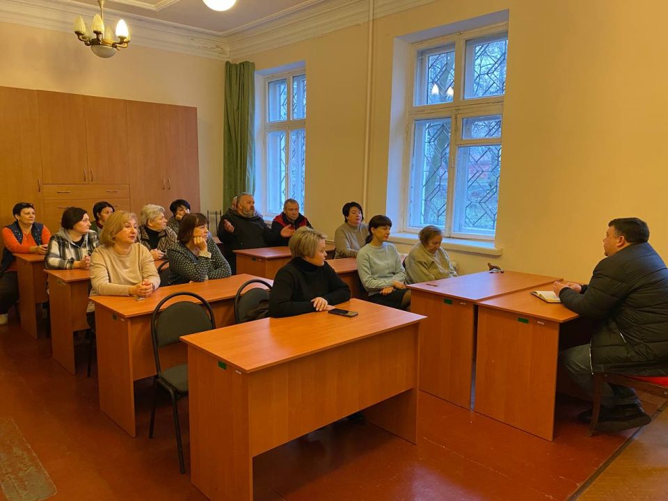 Иван Приходько: В Центрально-Городском районе Горловки прошла встреча с трудовым коллективом Иван Приходько: В Центрально-Городском районе Горловки прошла встреча с трудовым коллективом