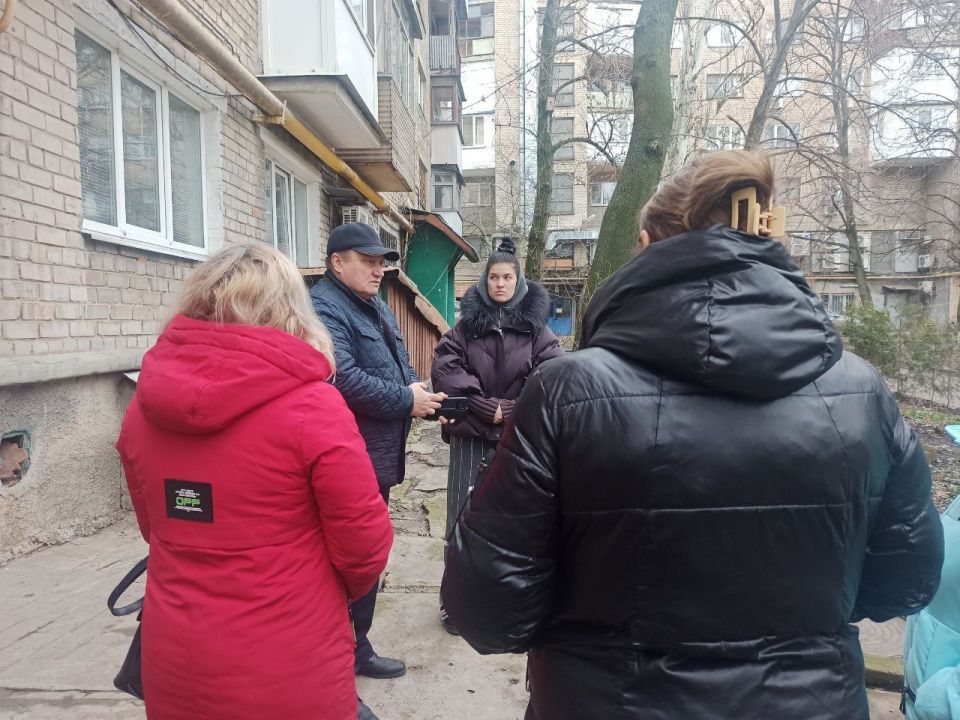 Валентин Левченко: Провел встречу с активом многоквартирного дома №3 в переулке Россини Валентин Левченко: Провел встречу с активом многоквартирного дома №3 в переулке Россини