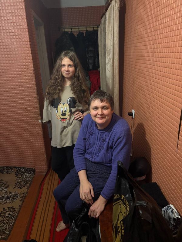 Сила – в поддержке: в Международный день инвалидов семье вручили гуманитарную помощь Сила – в поддержке: в Международный день инвалидов семье вручили гуманитарную помощь