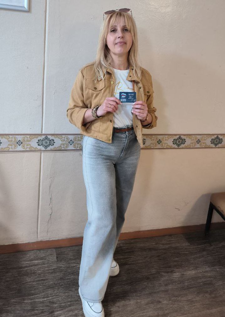 Наталья Бегуненко: В Петровском районе г. Донецка продолжается вручение партийных билетов новым партийцам ЕДИНОЙ РОССИИ Наталья Бегуненко: В Петровском районе г. Донецка продолжается вручение партийных билетов новым партийцам ЕДИНОЙ РОССИИ