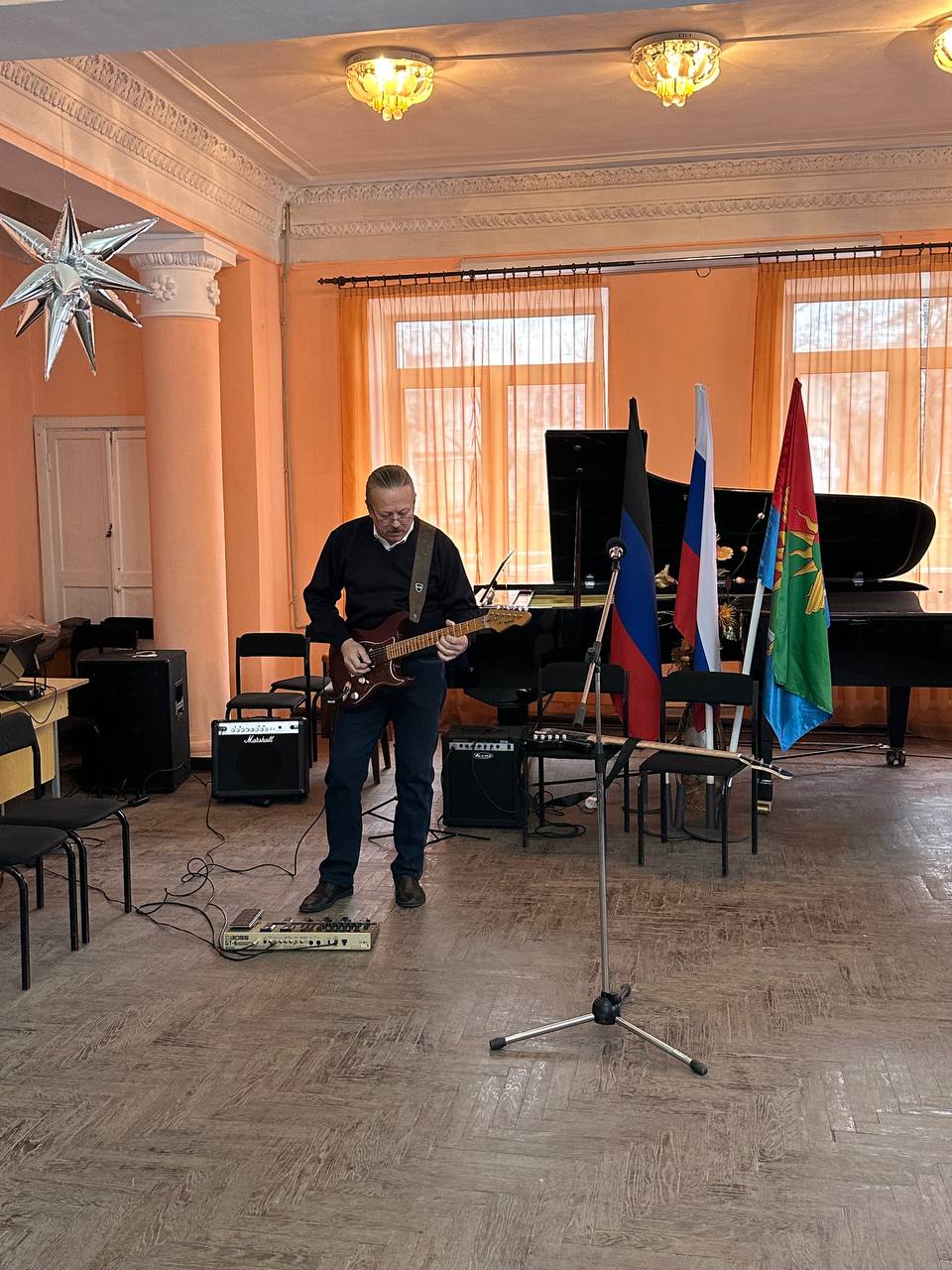 Сегодня, 04.12.2025г., в малом зале МБУДО «Дебальцевская детская школа искусств» городского округа Дебальцево Донецкой Народной Республики для подопечных ГБУСО "Центр социального обслуживания населения города Дебальцево"... Сегодня, 04.12.2025г., в малом зале МБУДО «Дебальцевская детская школа искусств» городского округа Дебальцево Донецкой Народной Республики для подопечных ГБУСО "Центр социального обслуживания населения города Дебальцево"...