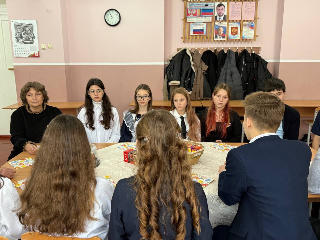 Накануне значимого для всей страны Дня Героев Отечества, в ГБОУ "Школа №5 г.о. Дебальцево" совместно с отделом физической культуры, спорта и туризма администрации г.о. Дебальцево прошло мероприятие, которое надолго останется... Накануне значимого для всей страны Дня Героев Отечества, в ГБОУ "Школа №5 г.о. Дебальцево" совместно с отделом физической культуры, спорта и туризма администрации г.о. Дебальцево прошло мероприятие, которое надолго останется...