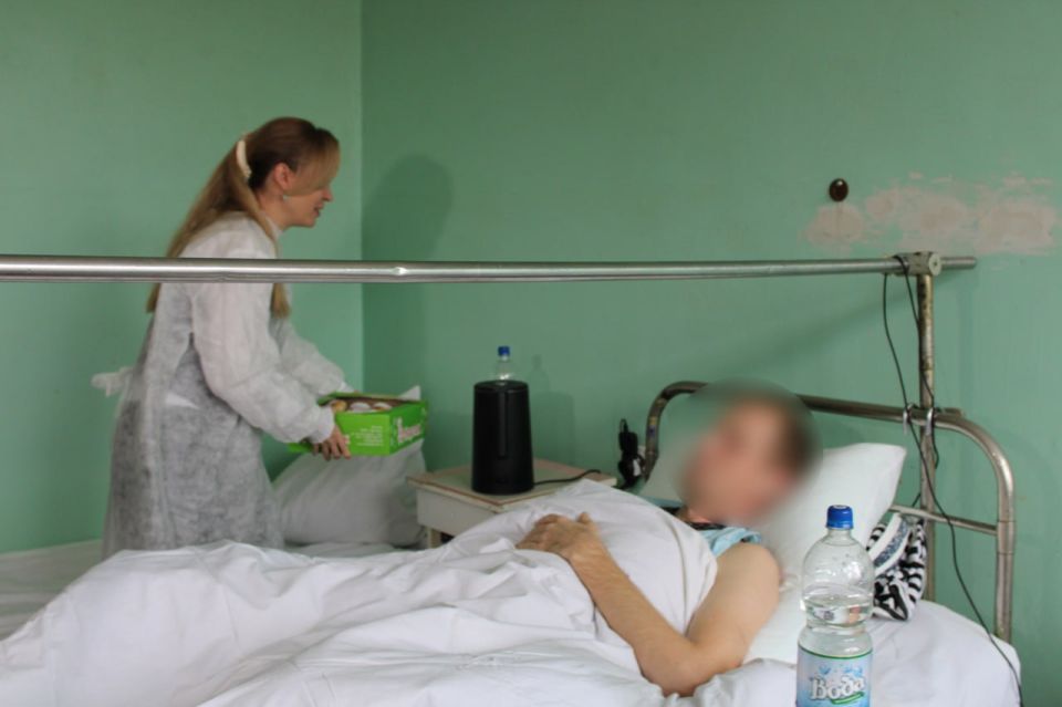 Иван Приходько: Член Совета Федерации Федерального Собрания Российской Федерации, заместитель председателя Комитета Совета Федерации по международным делам, координатор совета партийного проекта «Женское движение» Донецкого... Иван Приходько: Член Совета Федерации Федерального Собрания Российской Федерации, заместитель председателя Комитета Совета Федерации по международным делам, координатор совета партийного проекта «Женское движение» Донецкого...