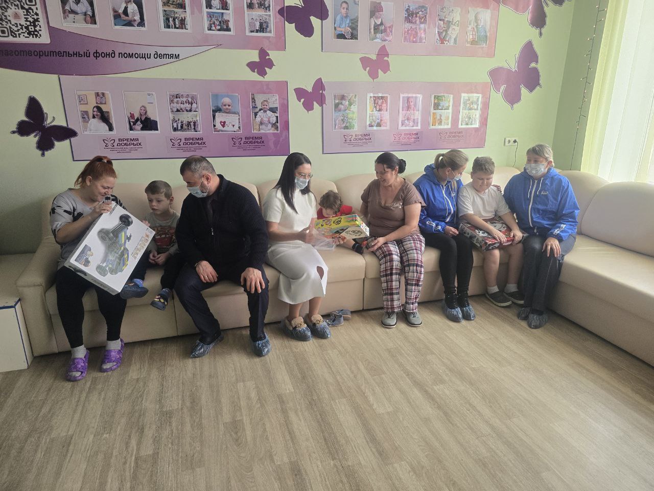 «Коробка храбрости» принесла радость маленьким пациентам! «Коробка храбрости» принесла радость маленьким пациентам!