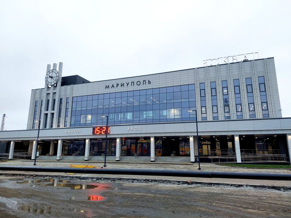 Поездов из Мариуполя станет больше