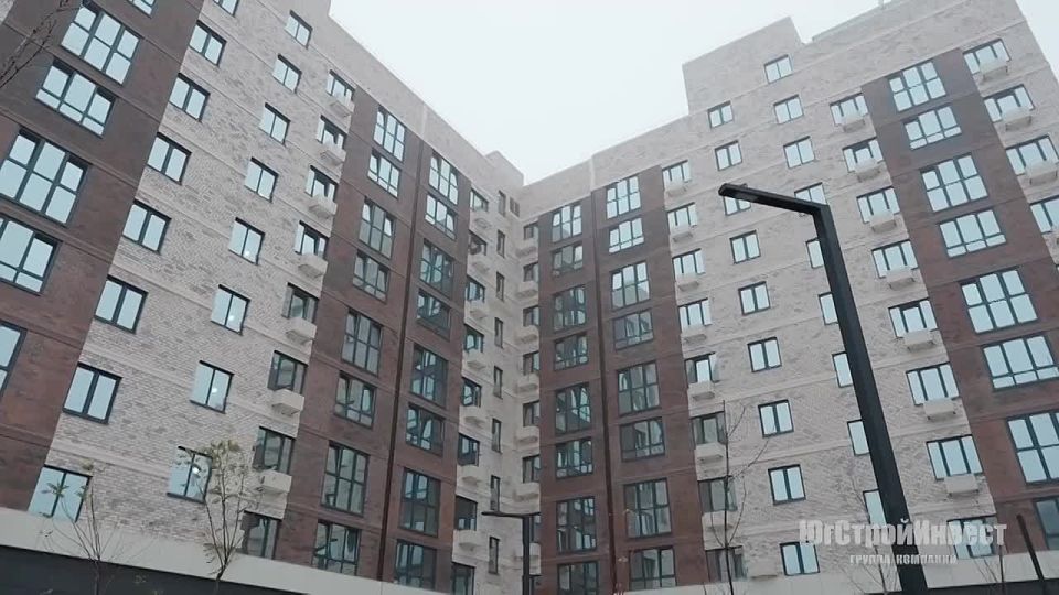 525 семей получили ключи от новых квартир в Мариуполе